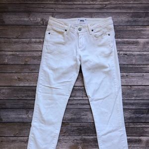 KYLIE crop white PAIGE jeans.